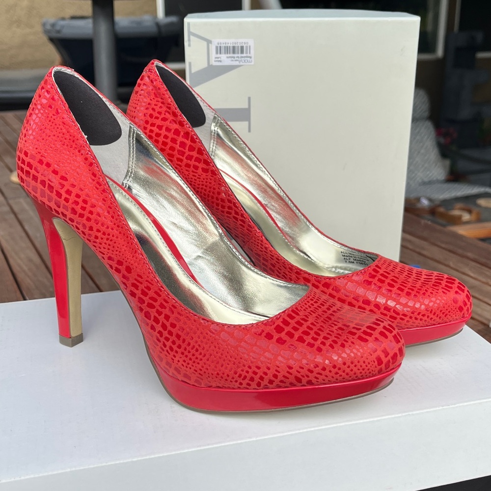 Alfani Coral High Heels (NIB)